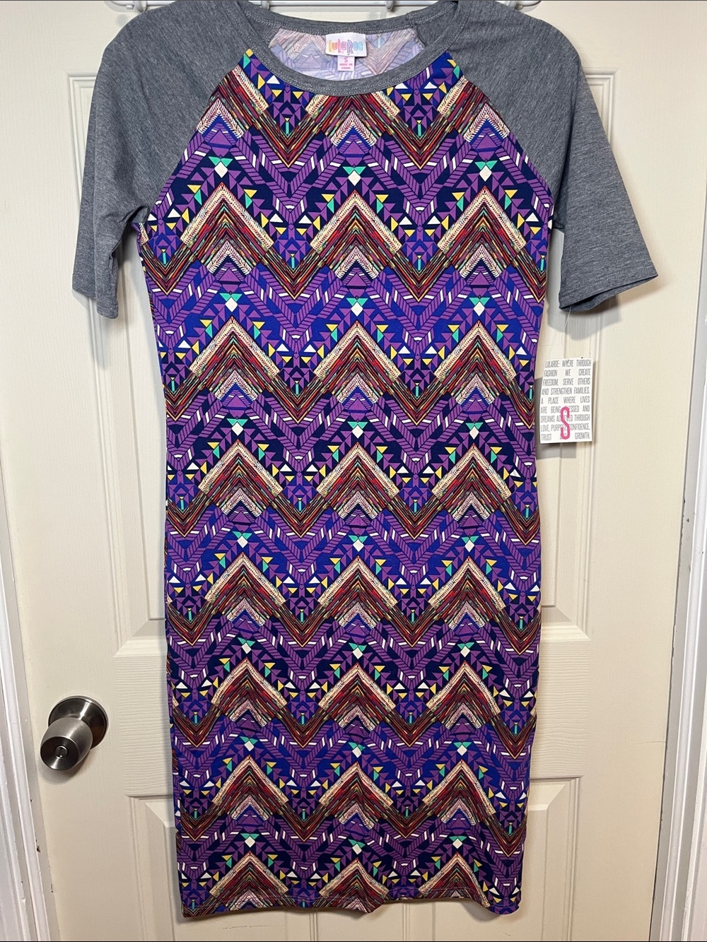 LuLaRoe Purple Geometric Raglan Midi Dress with Gray Sleeves